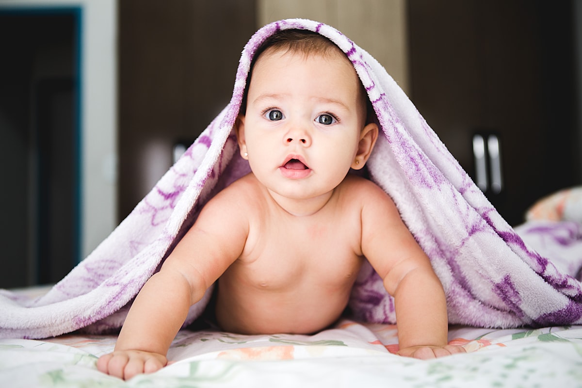 Baby bottle packshot for Amazon product video